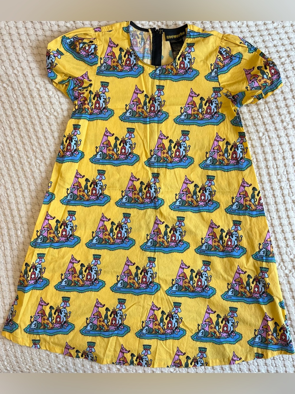 Nooworks Yellow Molly Short Sleeve Shift Dress Dog Party Print Size XS